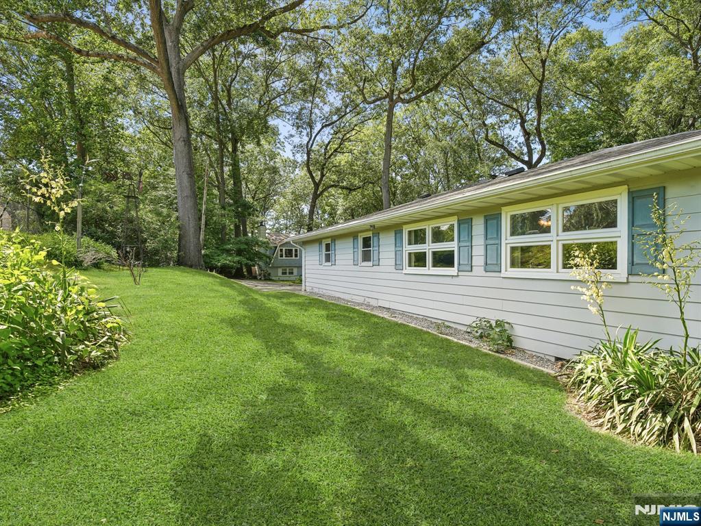 45 Sunset Road Bloomingdale, NJ 07403 - Photo 30 of 36 Gallery Image 30