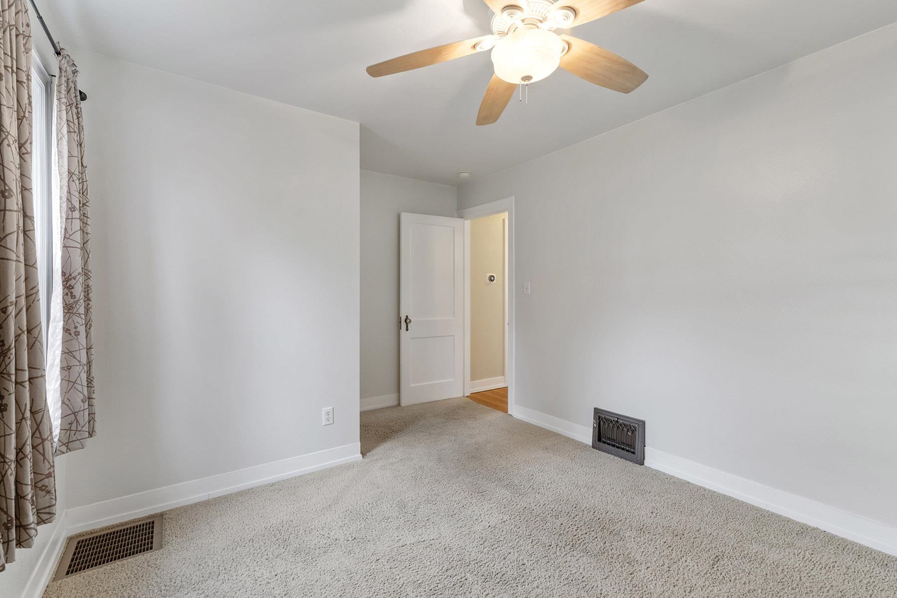 4227 North Atlantic Street Spokane, WA 99205 - Photo 24 of 50