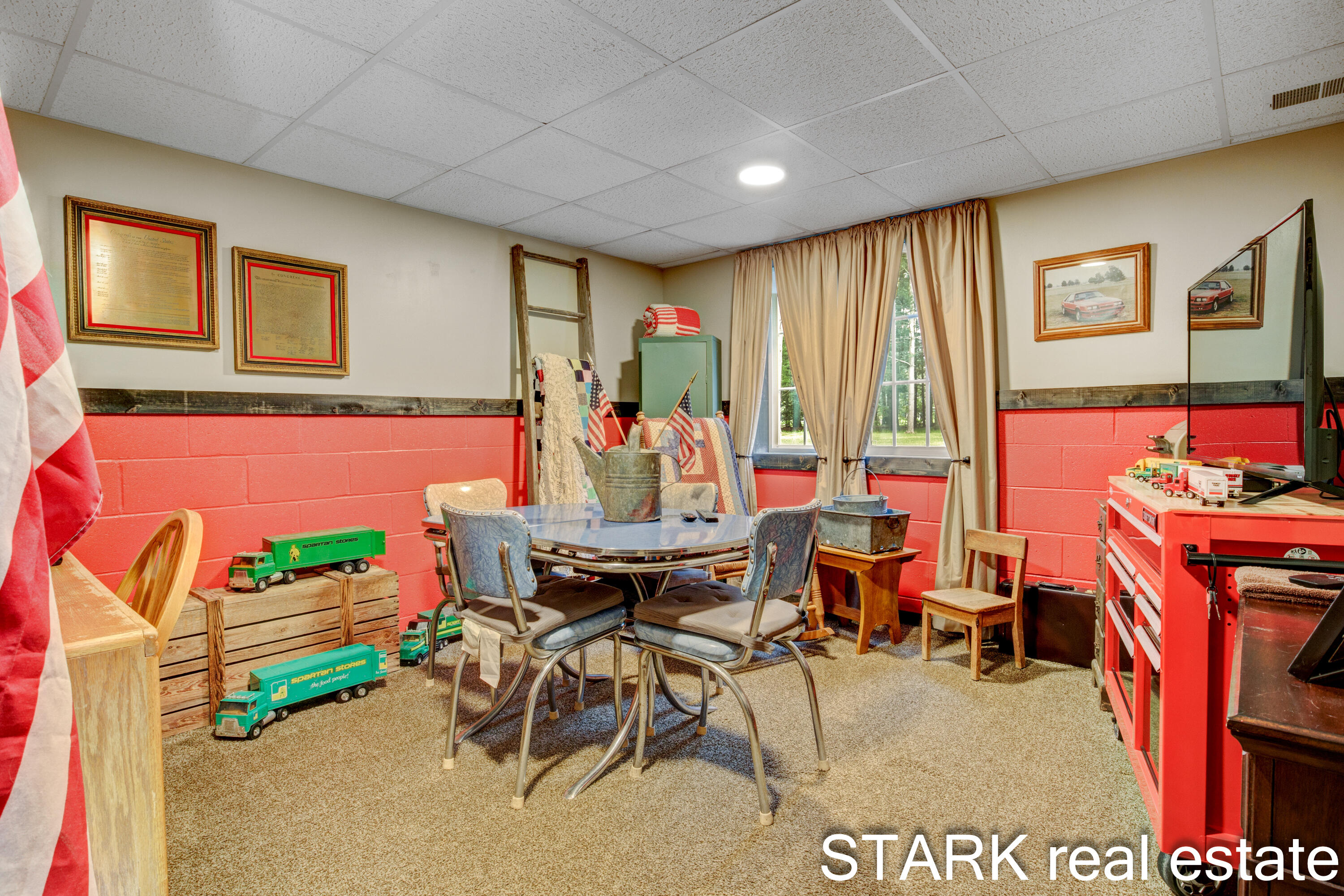 6663 Hall Road Muskegon, MI 49442 - Photo 36 of 52 Rob Stark 6663 Hall Road-40
