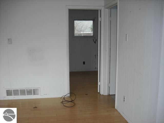 8900 South Maple City Road Maple City, MI 49664 - Photo 10 of 22 1740744-9.JPG