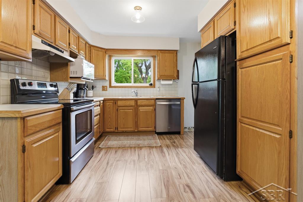 4911 Harding Street Midland, MI 48642 - Photo 12 of 29 Gallery Image 12