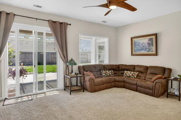 $609,900 | 751 Woodacre Drive, Redding, CA 96002