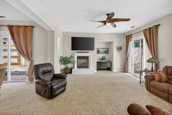 $609,900 | 751 Woodacre Drive, Redding, CA 96002