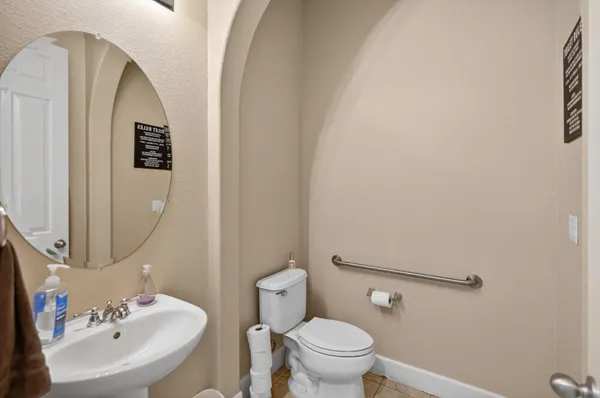 $609,900 | 751 Woodacre Drive, Redding, CA 96002