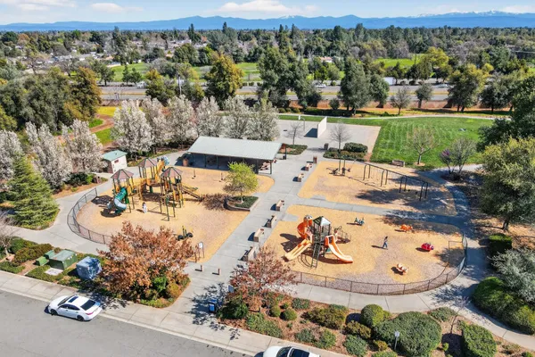 $609,900 | 751 Woodacre Drive, Redding, CA 96002