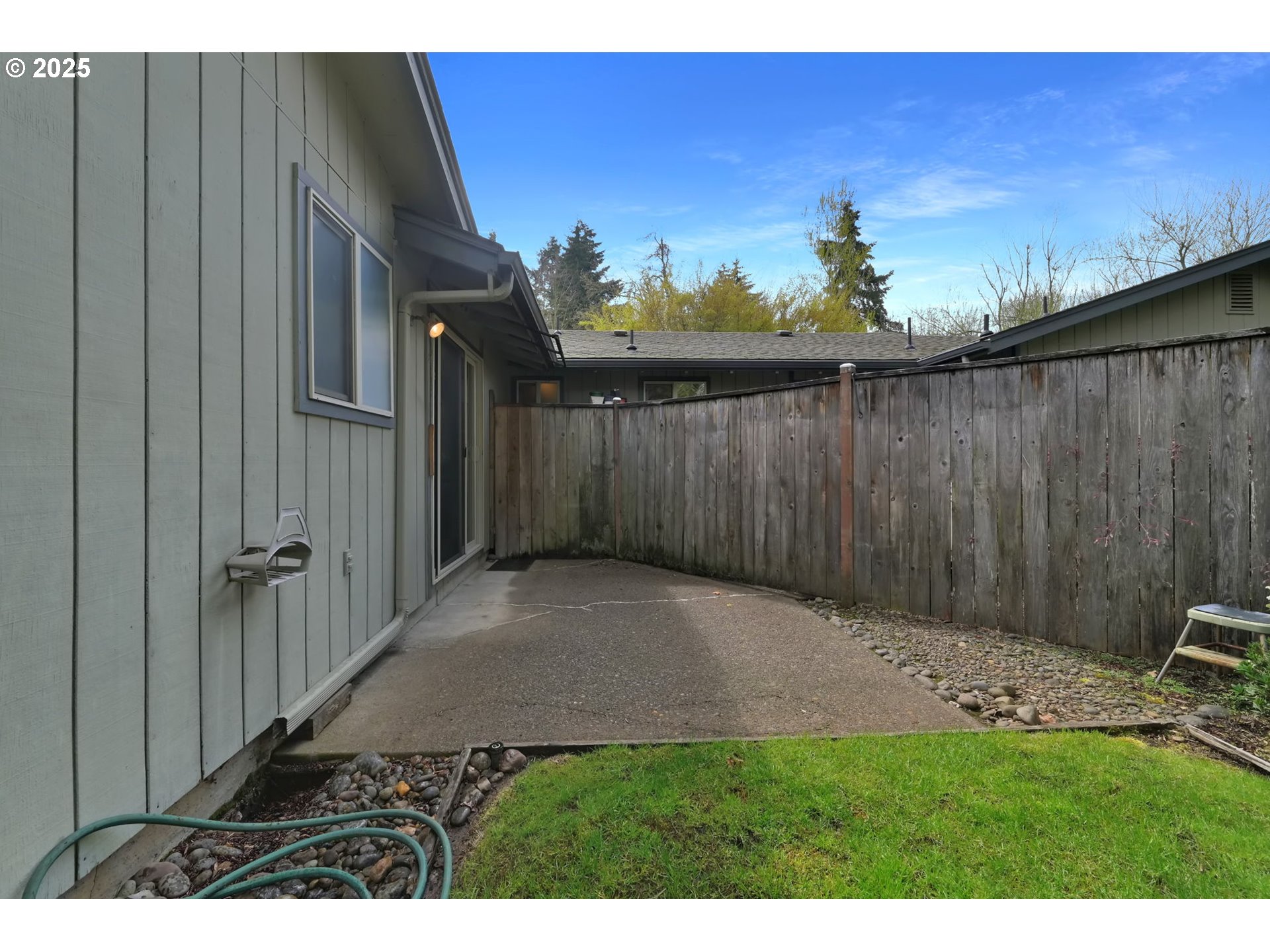 2480 Chuckanut Street Eugene, OR 97408 - Photo 10 of 44 a view of backyard with potted plants