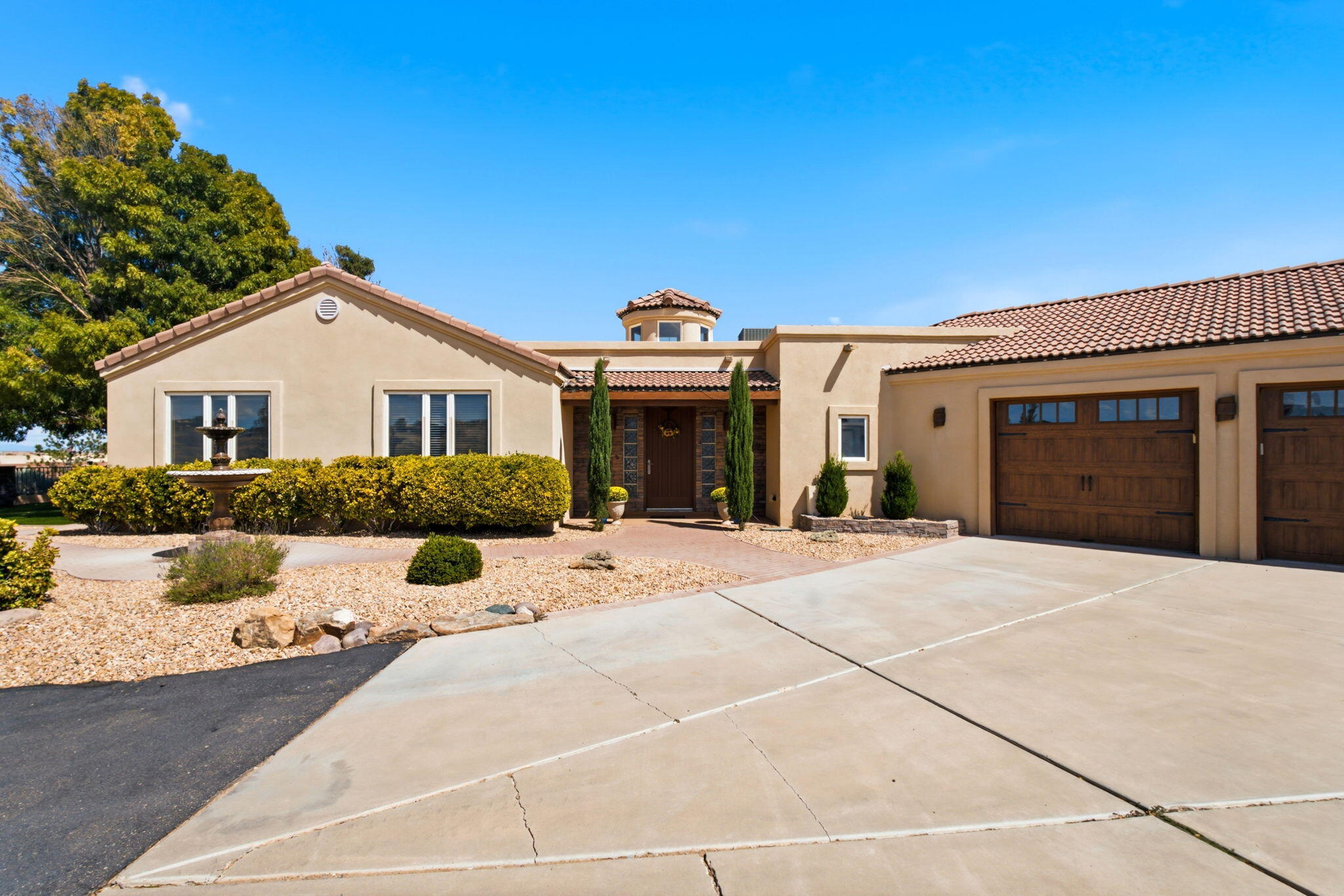 6900 Vatapa Road Northeast Rio Rancho, NM 87144 - Photo 10 of 85 Gallery Image 10