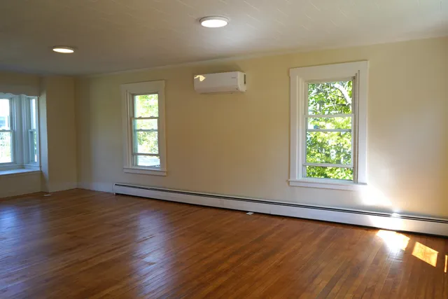 $274,000 | 124 South Street, Pittsfield, ME 04967