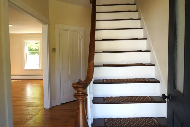 $274,000 | 124 South Street, Pittsfield, ME 04967