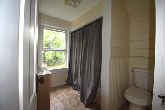 $274,000 | 124 South Street, Pittsfield, ME 04967