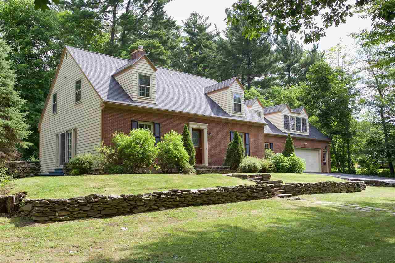 233 Crescent Road Burlington, VT 05401 - Photo 1 of 39 Gallery Image 1
