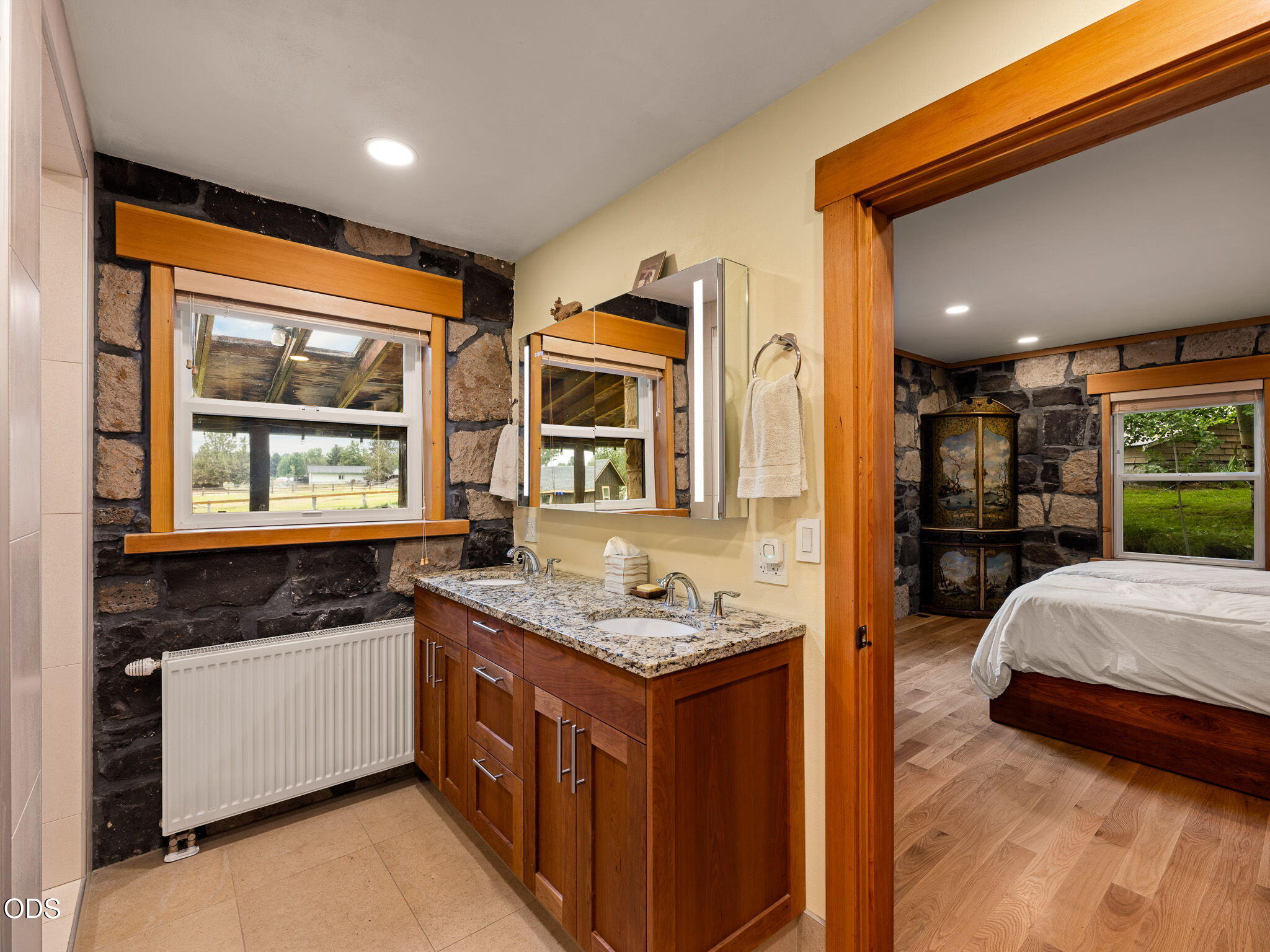 61859 Dobbin Road Bend, OR 97702 - Photo 22 of 45 Gallery Image 22