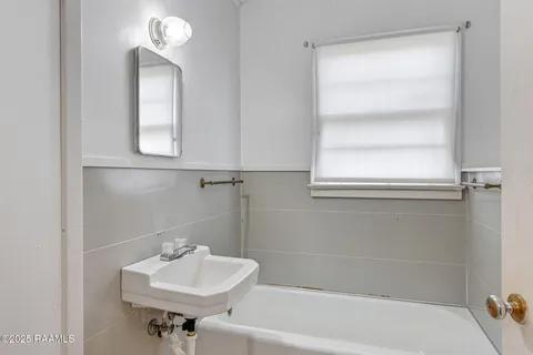 $130,000 | 615 Kathy Drive, Rayne, LA 70578