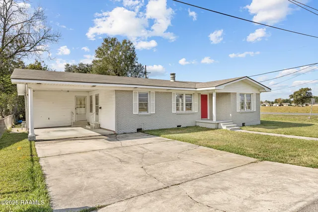 $130,000 | 615 Kathy Drive, Rayne, LA 70578