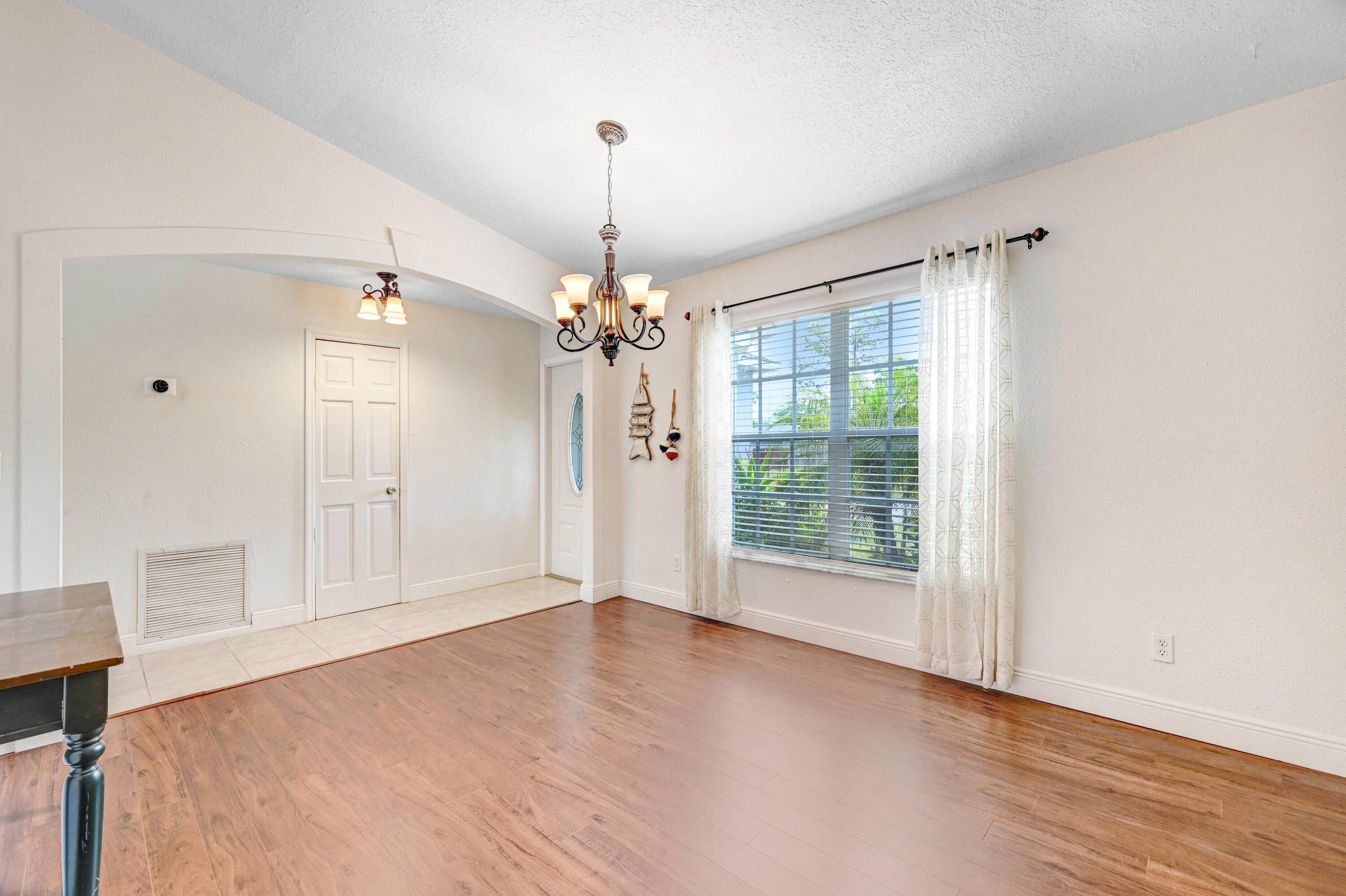 1498 Hardey Road Southwest Palm Bay, FL 32908 - Photo 12 of 50 DSC_0678