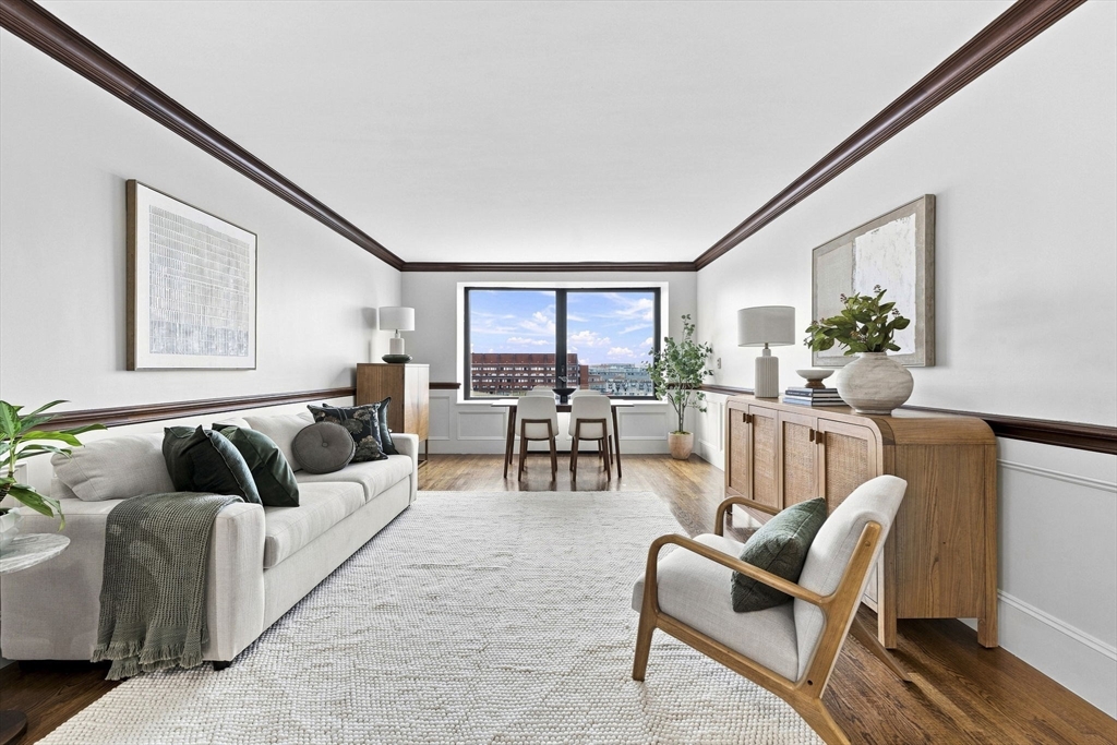 85 East India Row, Unit 8A Boston, MA 02110 - Photo 2 of 24 Gallery Image 2