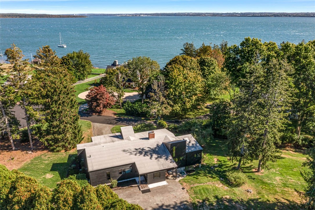 18 Collins Terrace Jamestown, RI 02835 - Photo 49 of 50