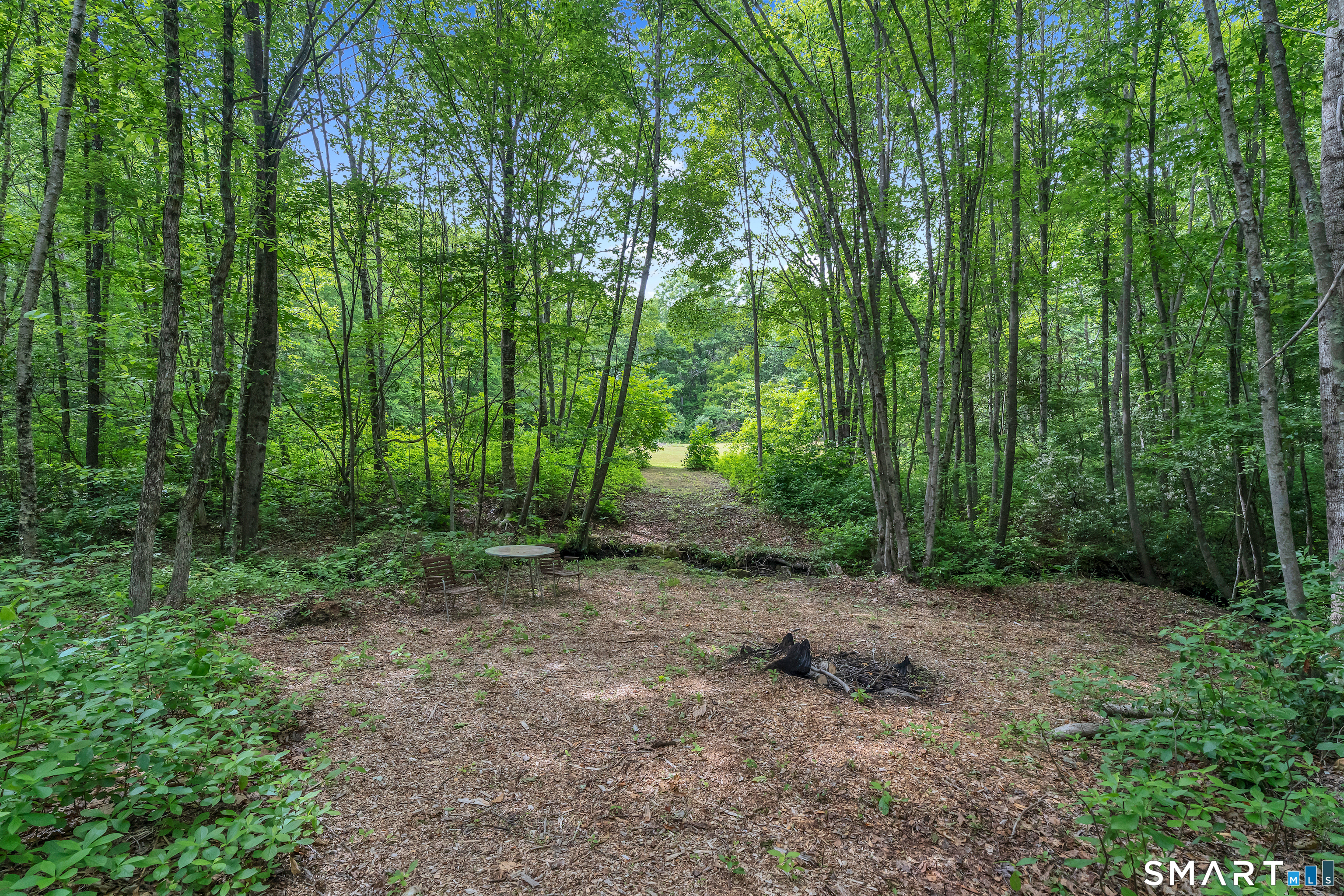 384 Beaver Meadow Road Haddam, CT 06441 - Photo 31 of 38