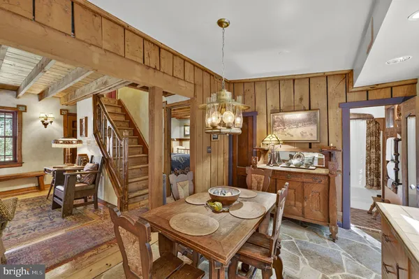 $715,000 | 270 7 Ponds Road, Amissville, VA 20106