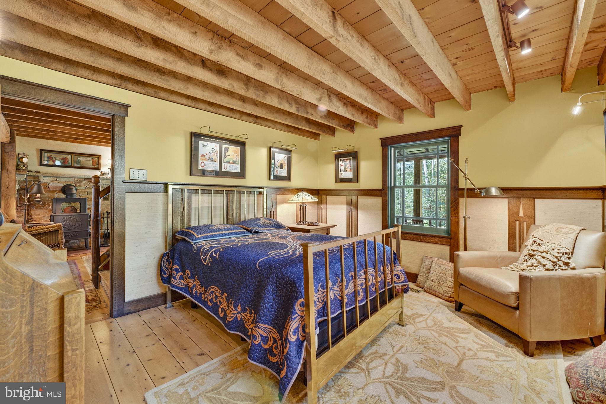 270 7 Ponds Road Amissville, VA 20106 - Photo 20 of 37 1st Floor Bedroom