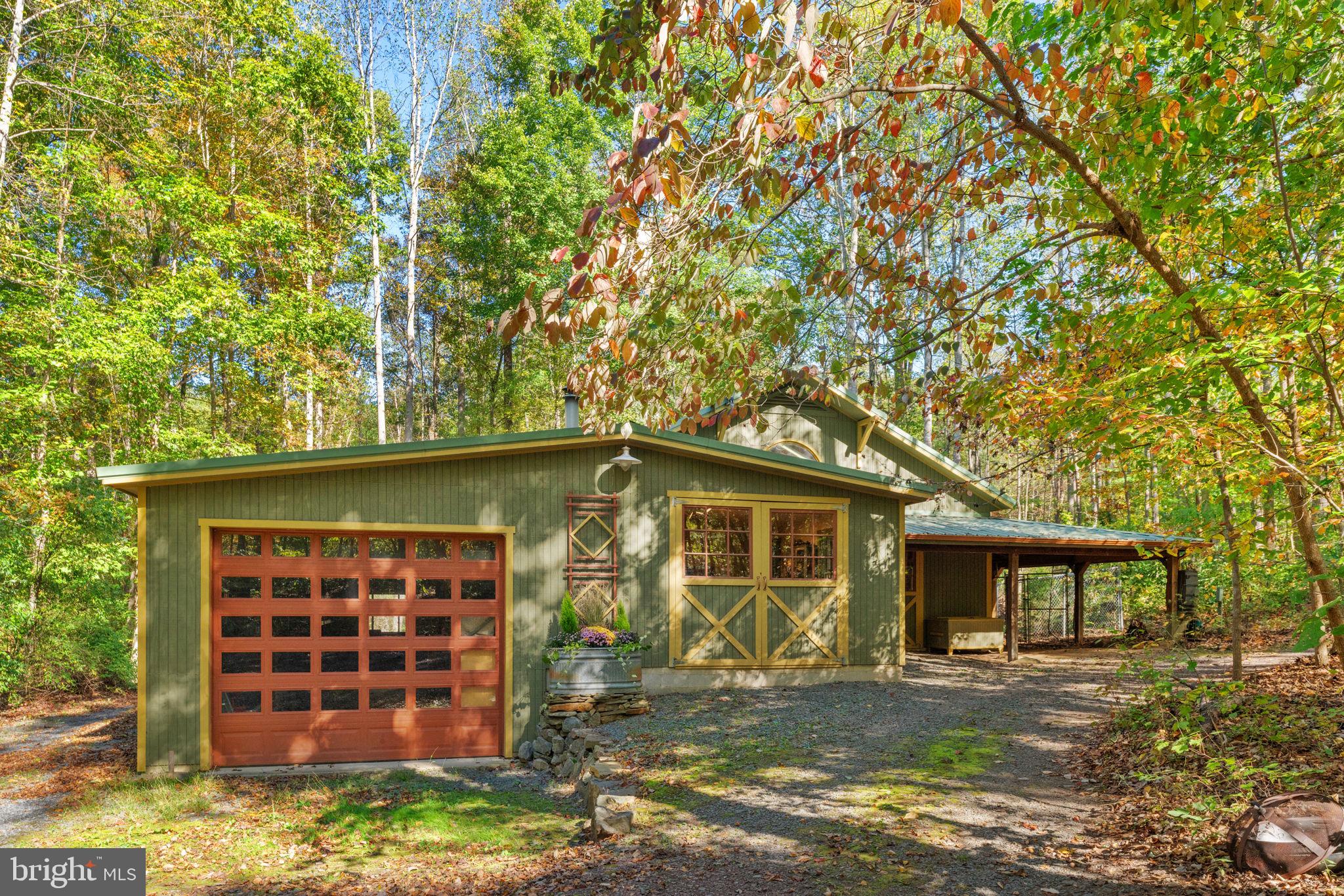 270 7 Ponds Road Amissville, VA 20106 - Photo 2 of 37 2000 SF Maker Studio Warehouse Building