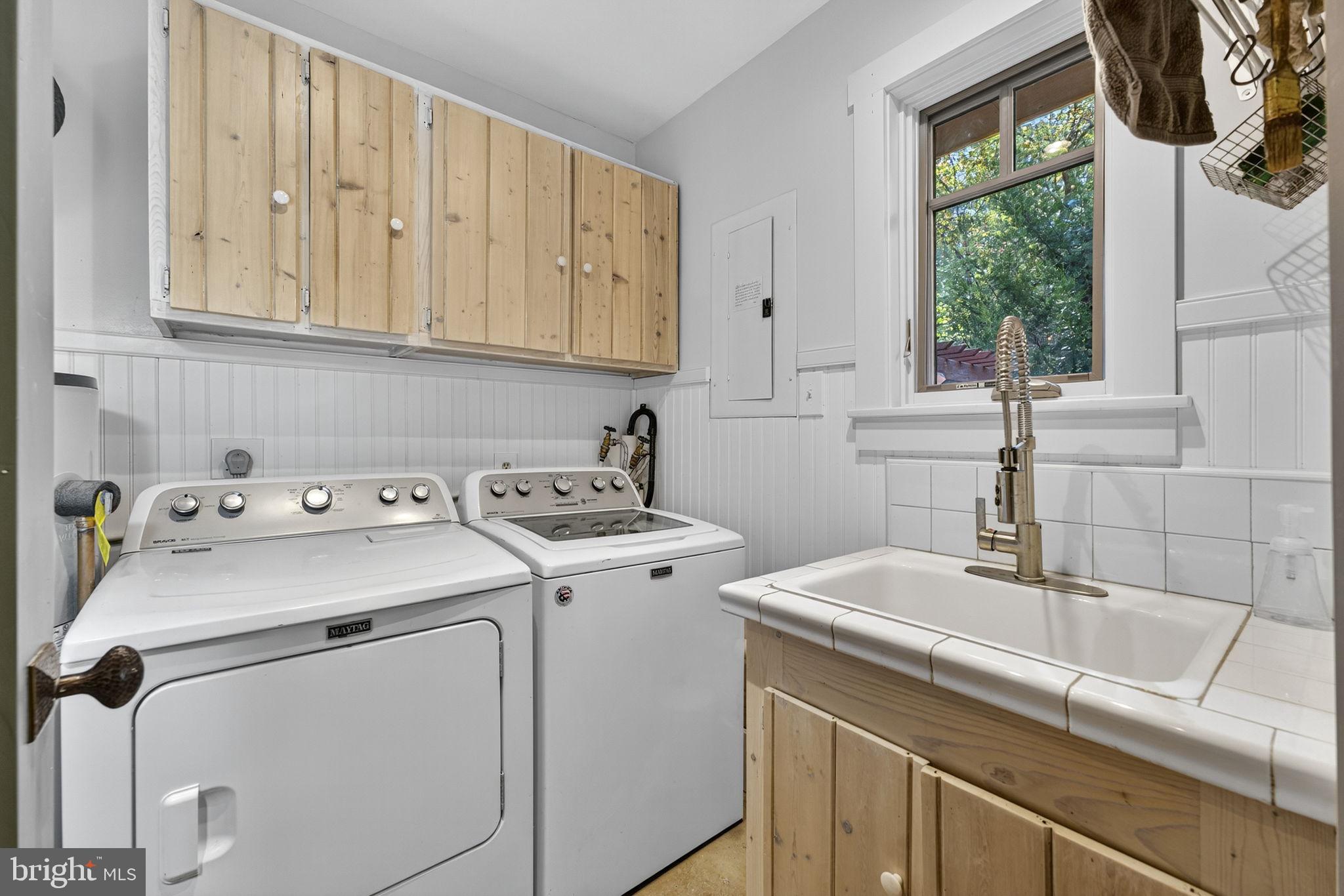 270 7 Ponds Road Amissville, VA 20106 - Photo 25 of 37 Laundry / Utility Room
