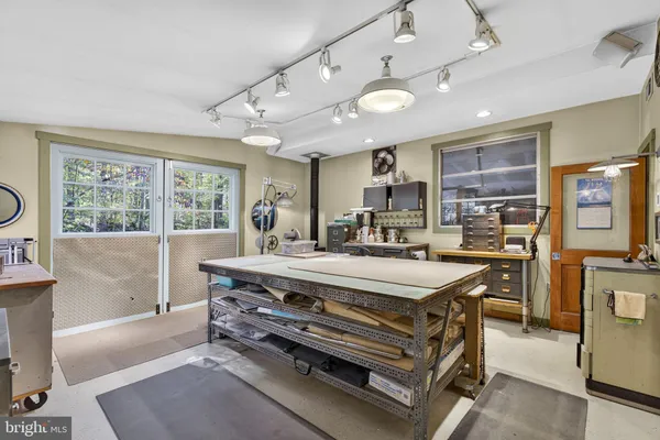 $715,000 | 270 7 Ponds Road, Amissville, VA 20106