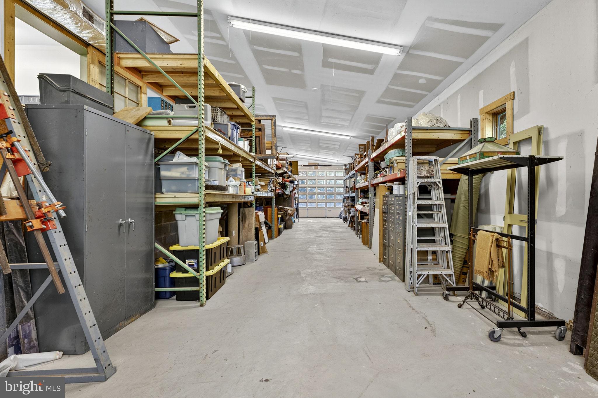 270 7 Ponds Road Amissville, VA 20106 - Photo 33 of 37 Maker Studio Room / Garage