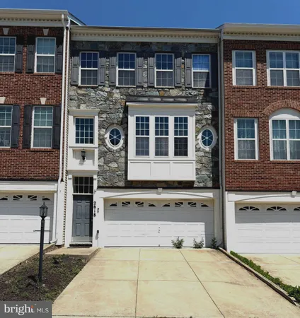 $3,125 | 2618 Glenriver Way, Woodbridge, VA 22191