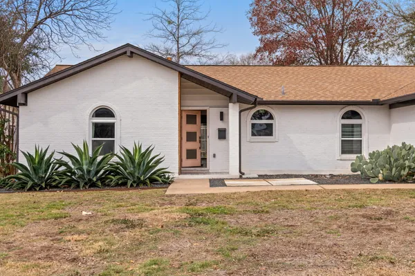 $3,450 | 9300 Meadow Vale, Austin, TX 78758