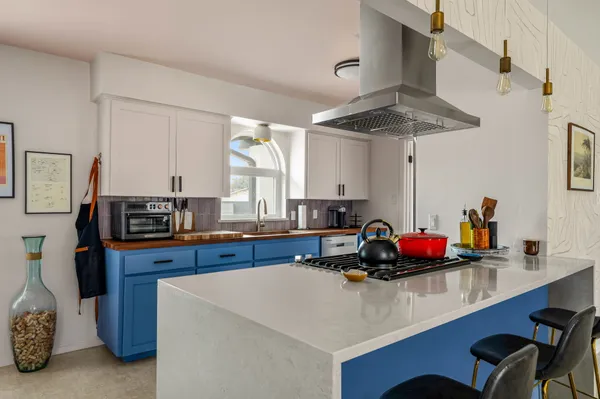 $3,450 | 9300 Meadow Vale, Austin, TX 78758