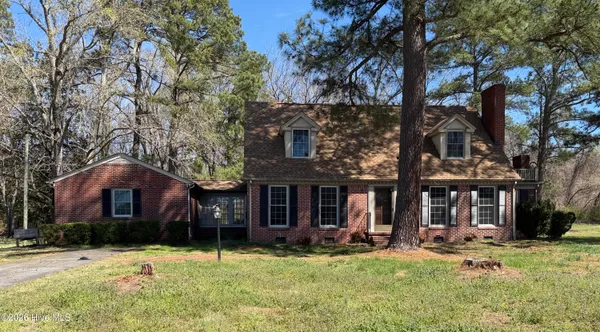 $260,000 | 201 North Linden Street, Woodland, NC 27897