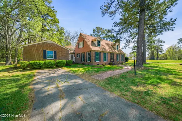 $260,000 | 201 North Linden Street, Woodland, NC 27897