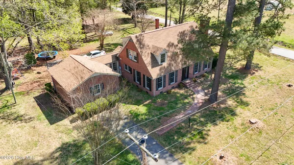 $260,000 | 201 North Linden Street, Woodland, NC 27897