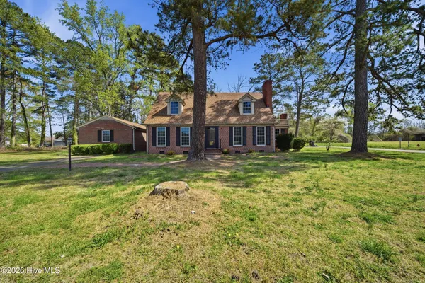 $260,000 | 201 North Linden Street, Woodland, NC 27897