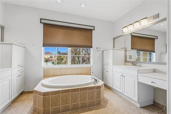 $650,000 | 1120 Amethyst Drive Southwest, Vero Beach, FL 32968