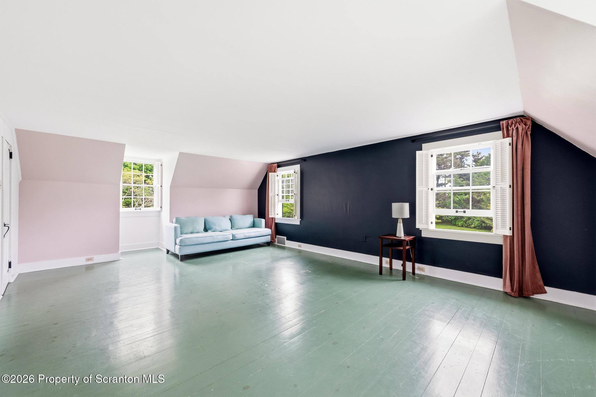 39 Golf Course Road Dallas, PA 18612 - Photo 27 of 111 DSC_8027-5