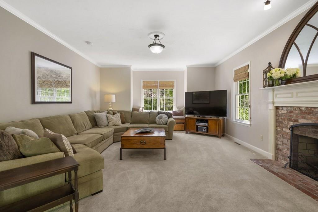 92 Saddle Hill Road Hopkinton, MA 01748 - Photo 19 of 41 Gallery Image 19