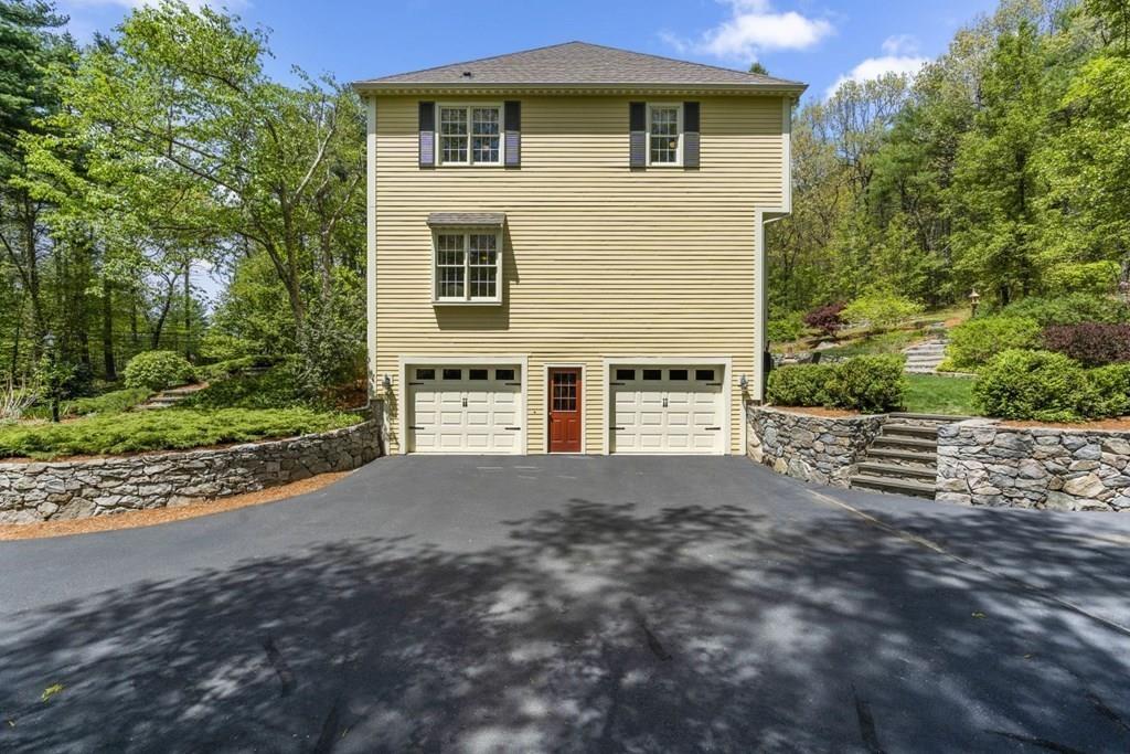 92 Saddle Hill Road Hopkinton, MA 01748 - Photo 9 of 41 Gallery Image 9
