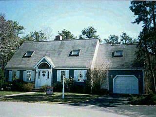 front view of house with a yard