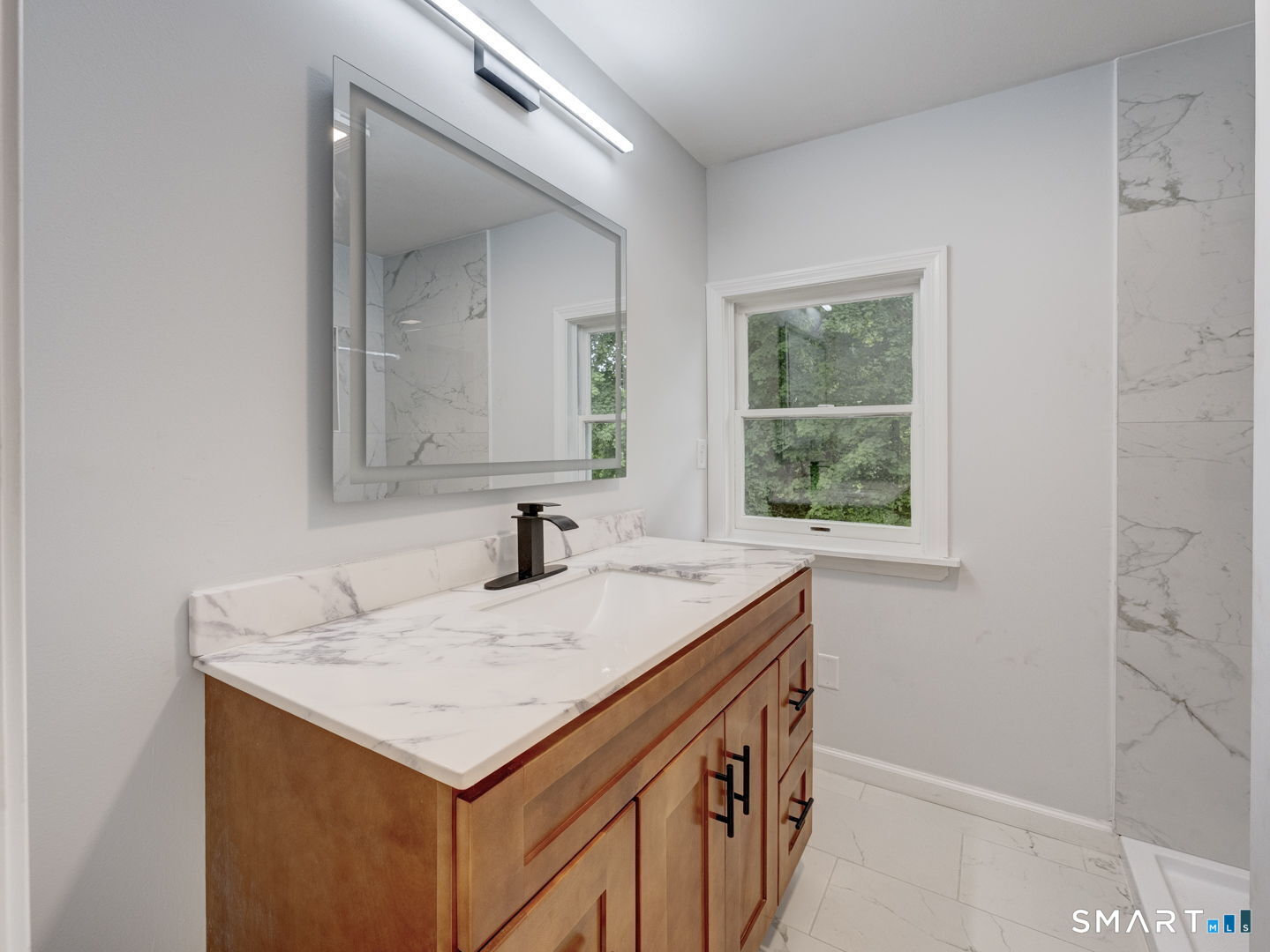 11 Cheshire Road Prospect, CT 06712 - Photo 15 of 38 Gallery Image 15