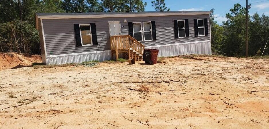 4185 Log Lake Road Holt, FL 32564 - Photo 1 of 10 20210905154527150116000000-o