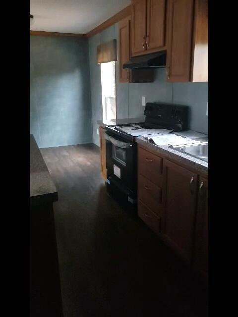 4185 Log Lake Road Holt, FL 32564 - Photo 2 of 10 20210917163002260327000000-o