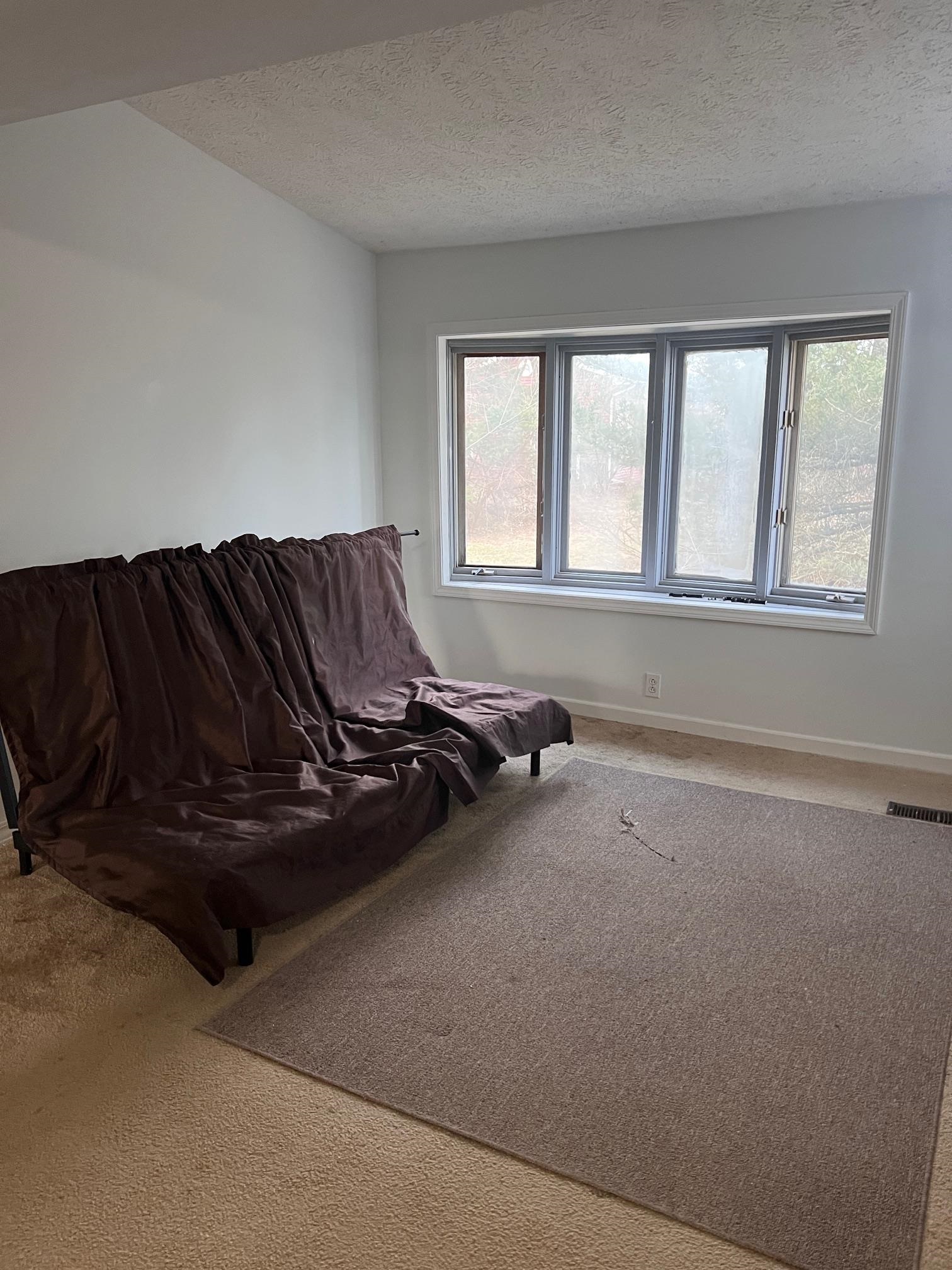 200 West Rolfe Street Perry, MI 48872 - Photo 6 of 16 50168925-71c24fa0-ef2d-4559-b8ed-ed30d773bfc8.JPG