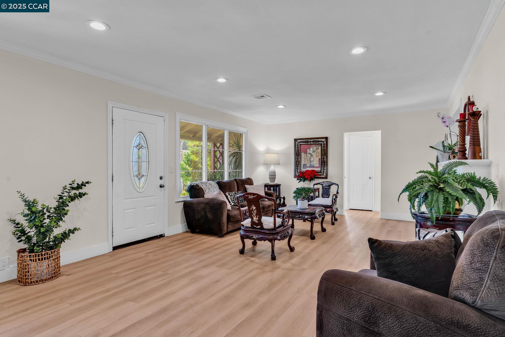 1455 Grove Way Concord, CA 94518 - Photo 11 of 55