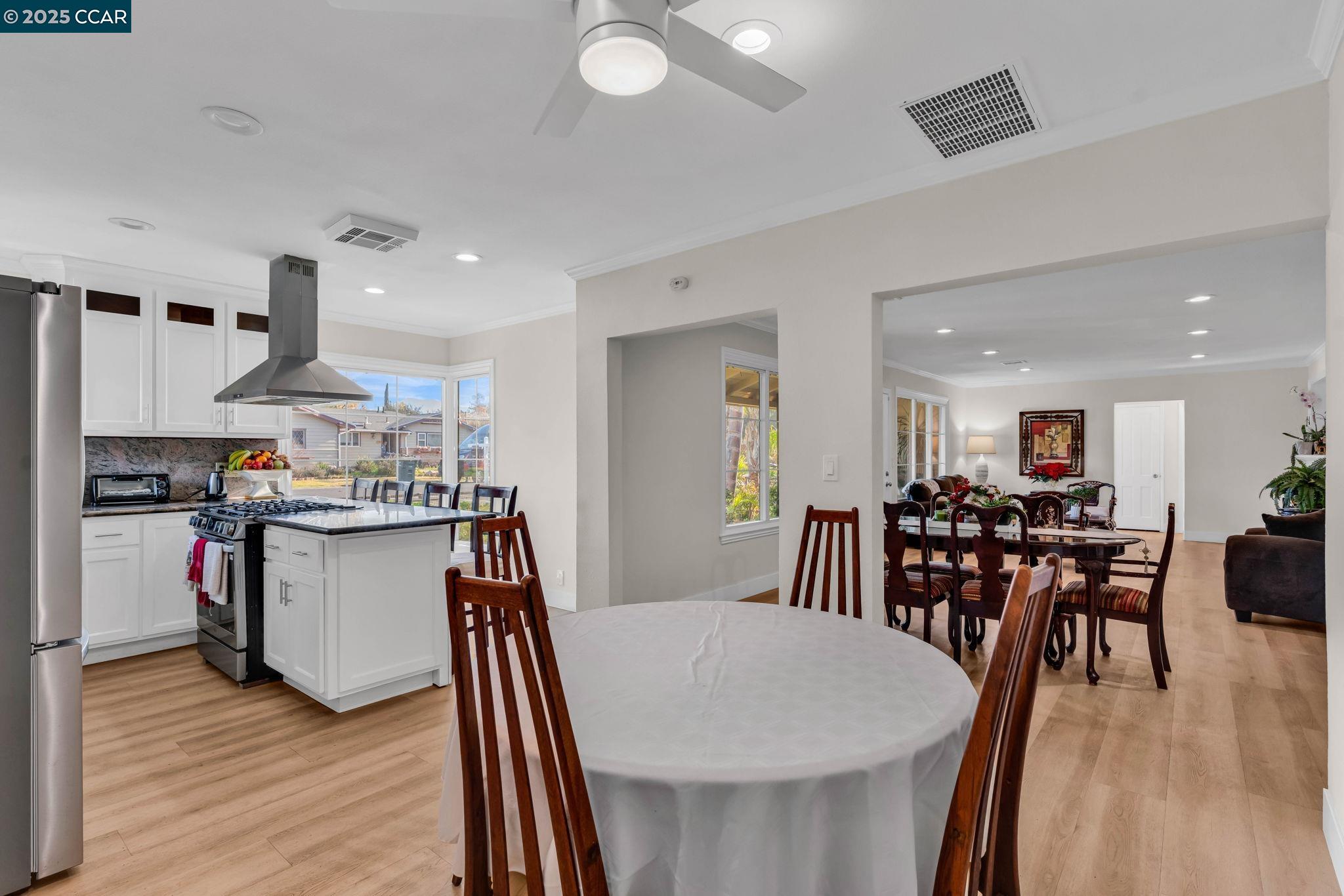 1455 Grove Way Concord, CA 94518 - Photo 14 of 55