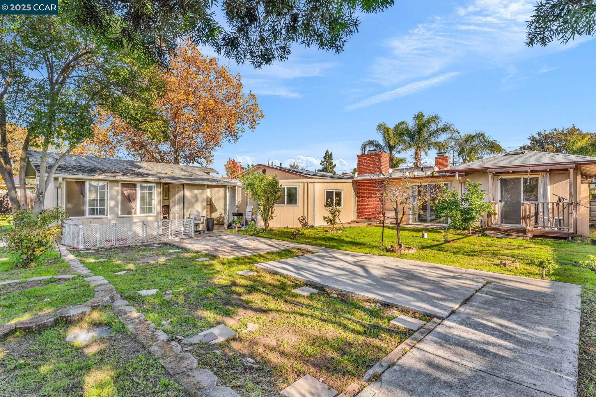 1455 Grove Way Concord, CA 94518 - Photo 43 of 55