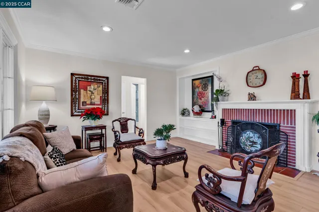 $1,099,888 | 1455 Grove Way, Concord, CA 94518