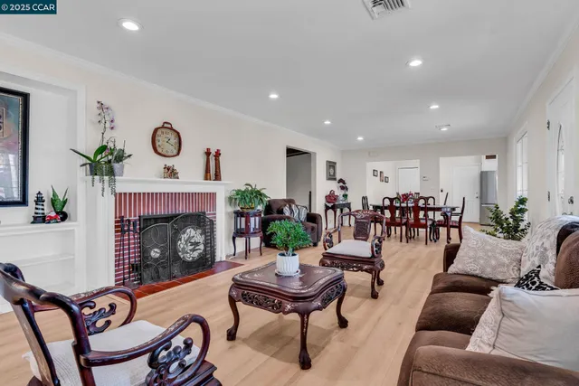 $1,099,888 | 1455 Grove Way, Concord, CA 94518