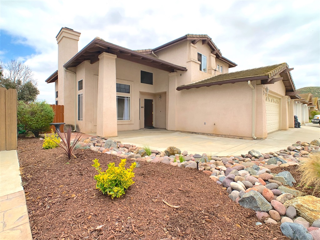 10137 Pinon Place Lakeside, CA 92040 - Photo 1 of 23 Gallery Image 1